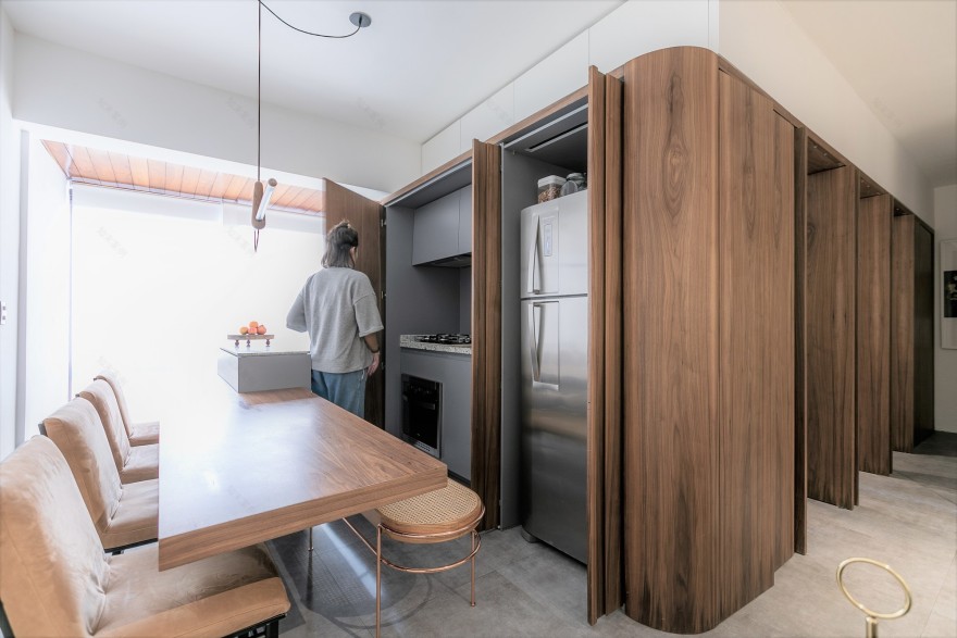 曲线木构空间,打造多变功能 65 平米别墅-3