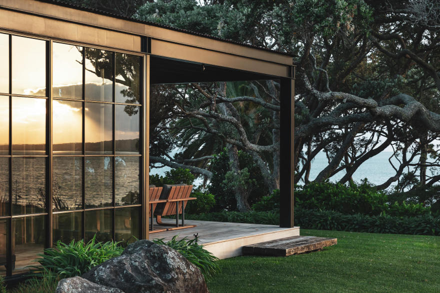 荒唐事;蠢行(具体含义需结合语境,这里Folly常见释义为荒唐事、蠢行,可根据更详细背景准确理解) -19