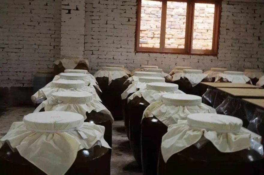 11 个陌生人同居 3 年,私生活首次曝光 | 看似佛系,实则野心勃勃-82