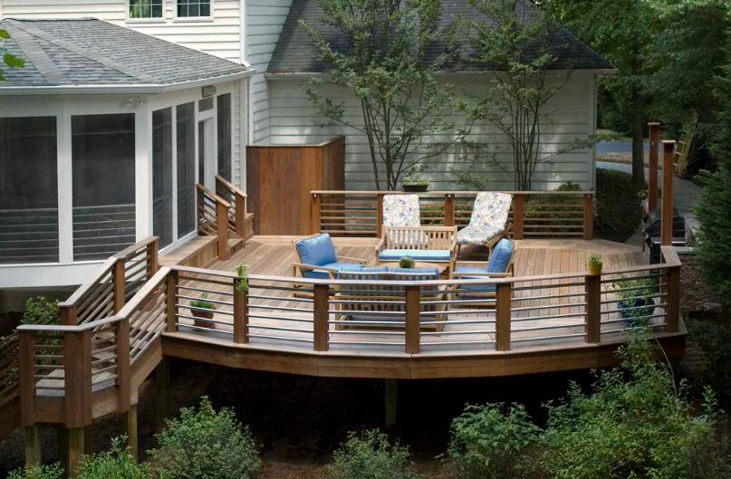 Deck Railing Designs That Mix Looks And Function-1