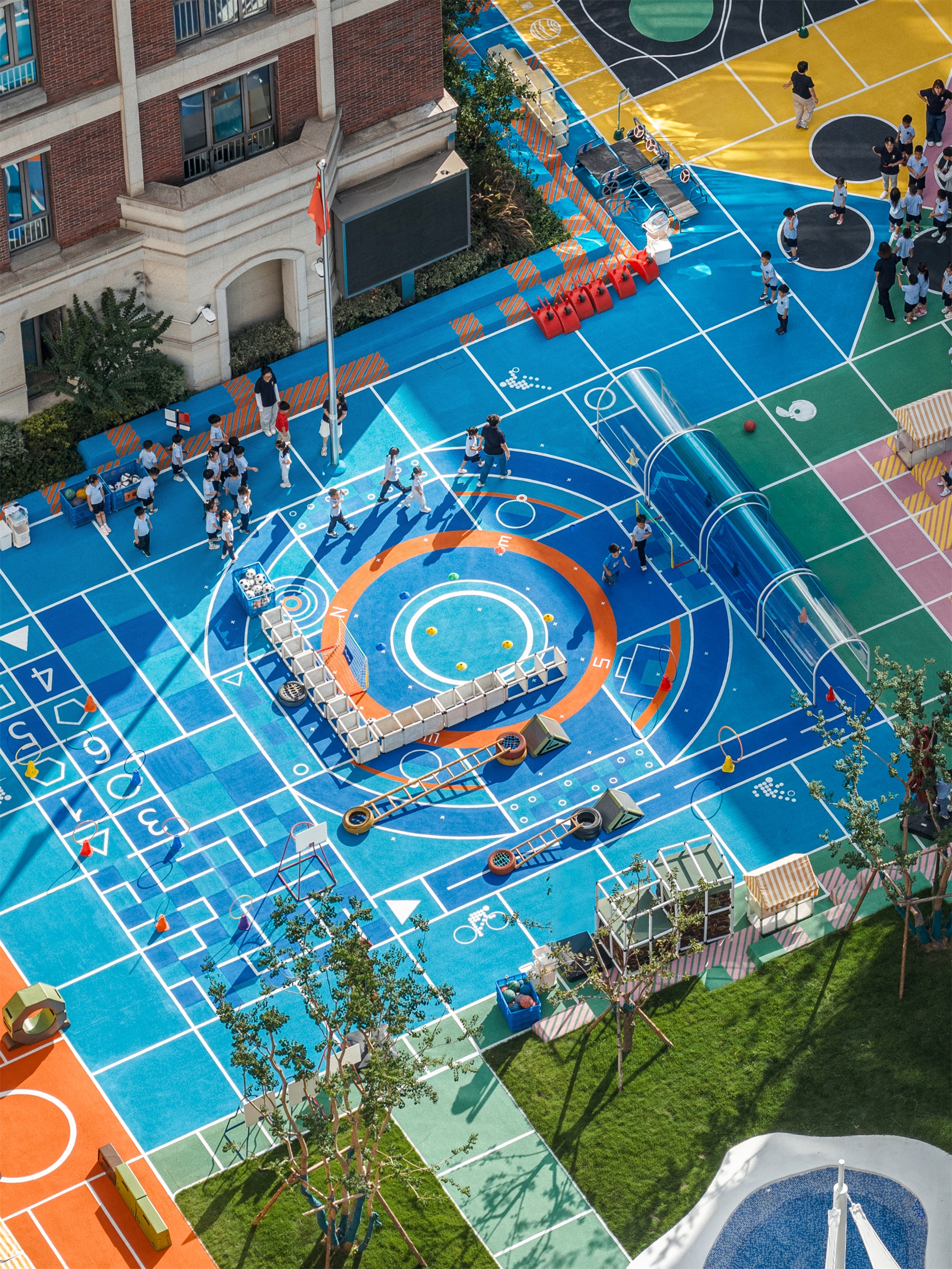 飞行棋幼儿园(上海市徐汇区科技幼儿园文定园景观提升)丨中国上海丨VIA维亚景观-24