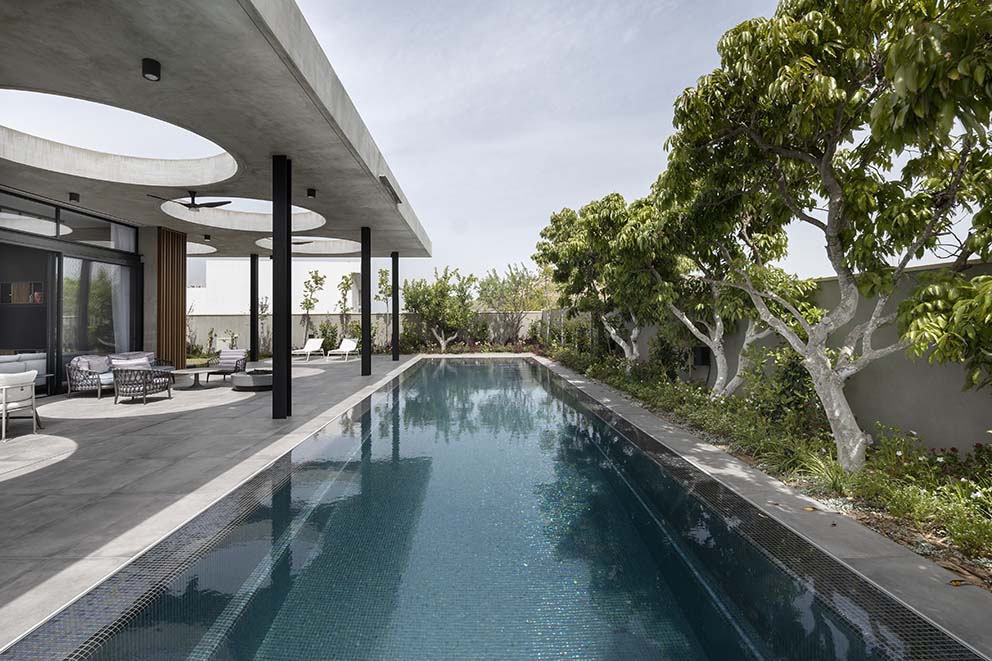 כאלמנט המרחף באוויר | PNIM.CO.IL-20