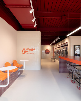 LILLIAN'S LAUNDROMAT