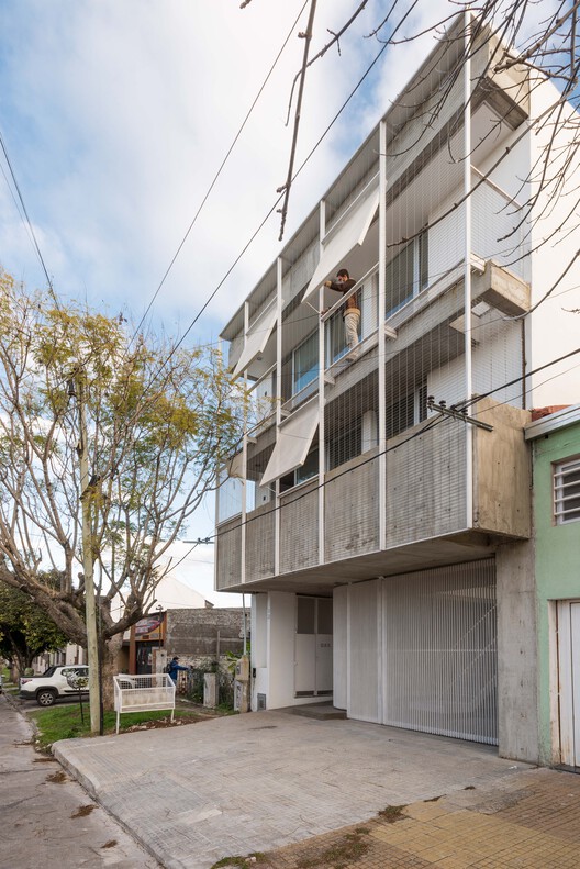 阿根廷 La Plata 市 Casas Boulevard 公寓丨Paralelo Colectivo-7