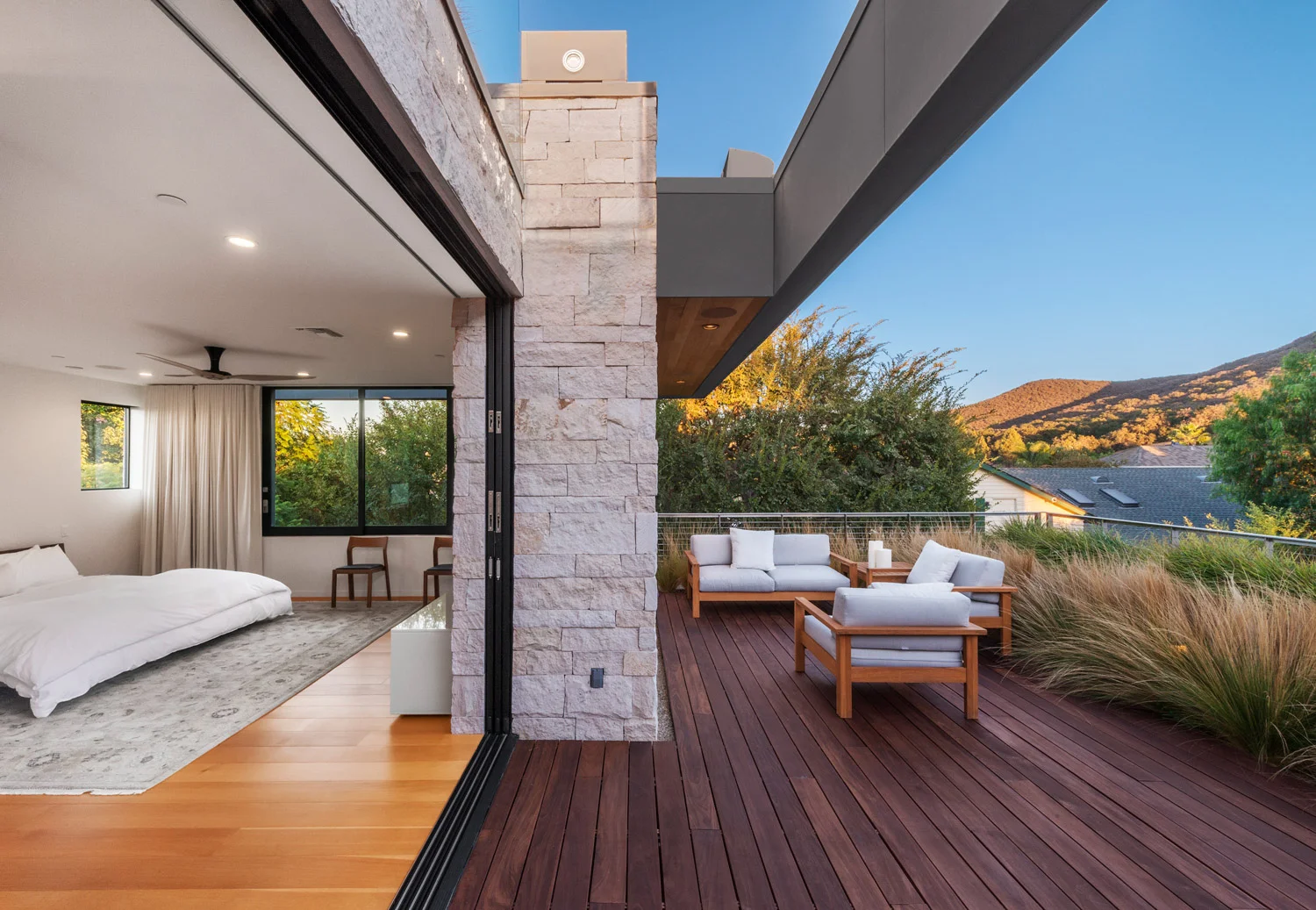 Acacia House Modern Shangri-La — HUNTER LEGGITT STUDIO-44