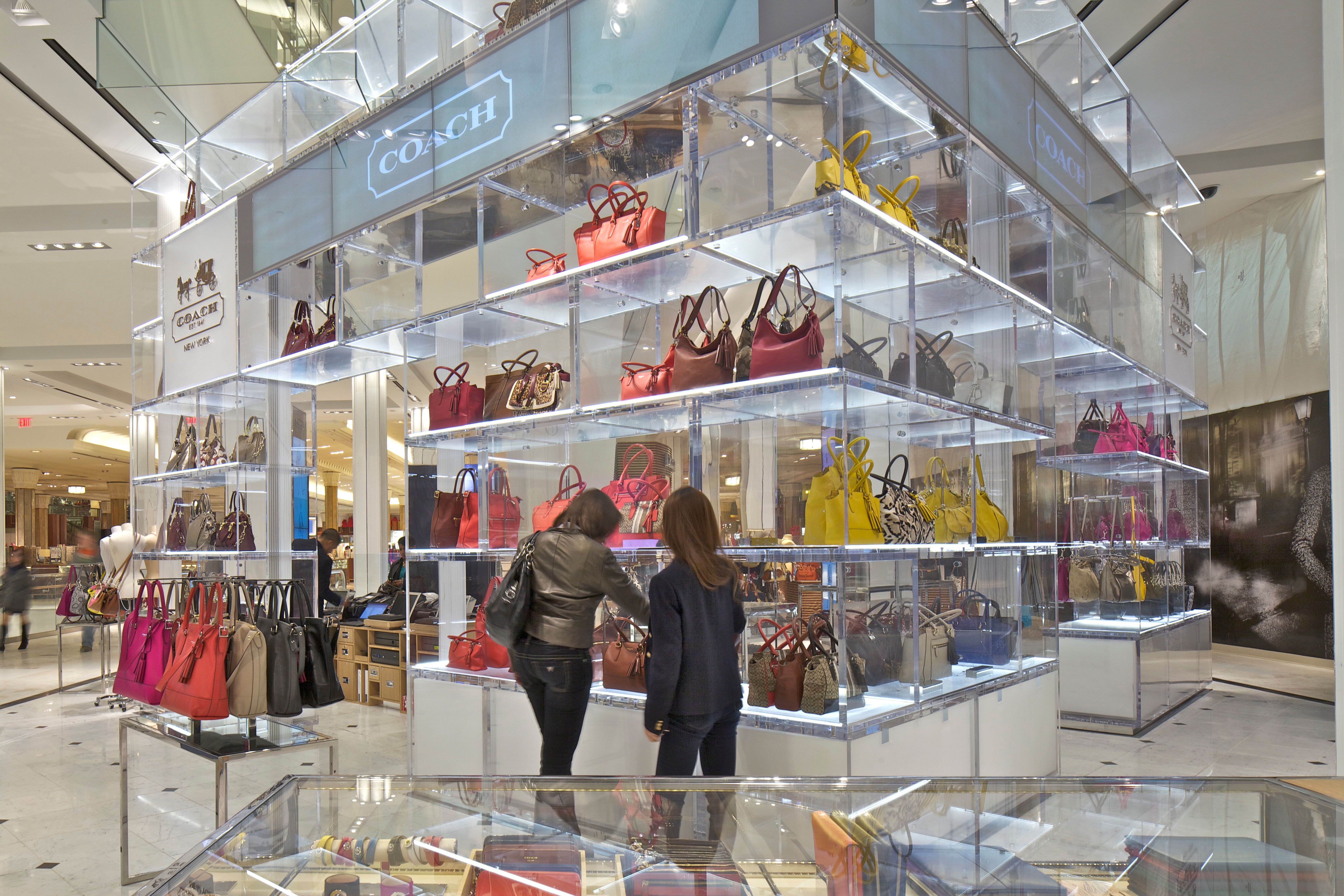 纽约 Coach 旗舰店 | 逻辑与魔法的展示空间-7