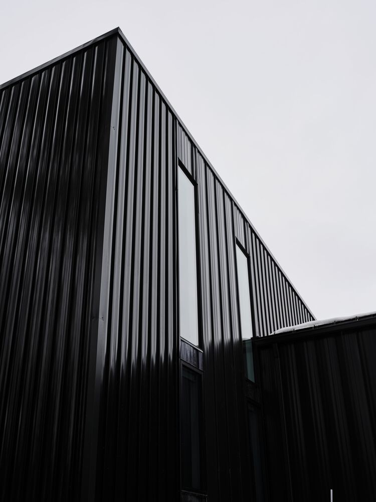 冰川纵横交错山脉灵感度假屋设计丨美国蒙大拿丨蒙大拿州建筑师卡文  科斯特洛,牧场矿山-30