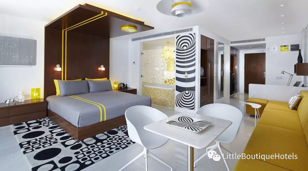 巴厘岛"Luna2"酒店 | 复古未来主义的室内设计盛宴-51