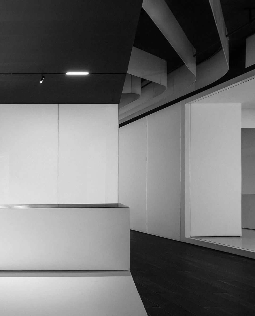 武汉圣惠康生物医药科技办公展厅 | 几何理性,寂静有力-41