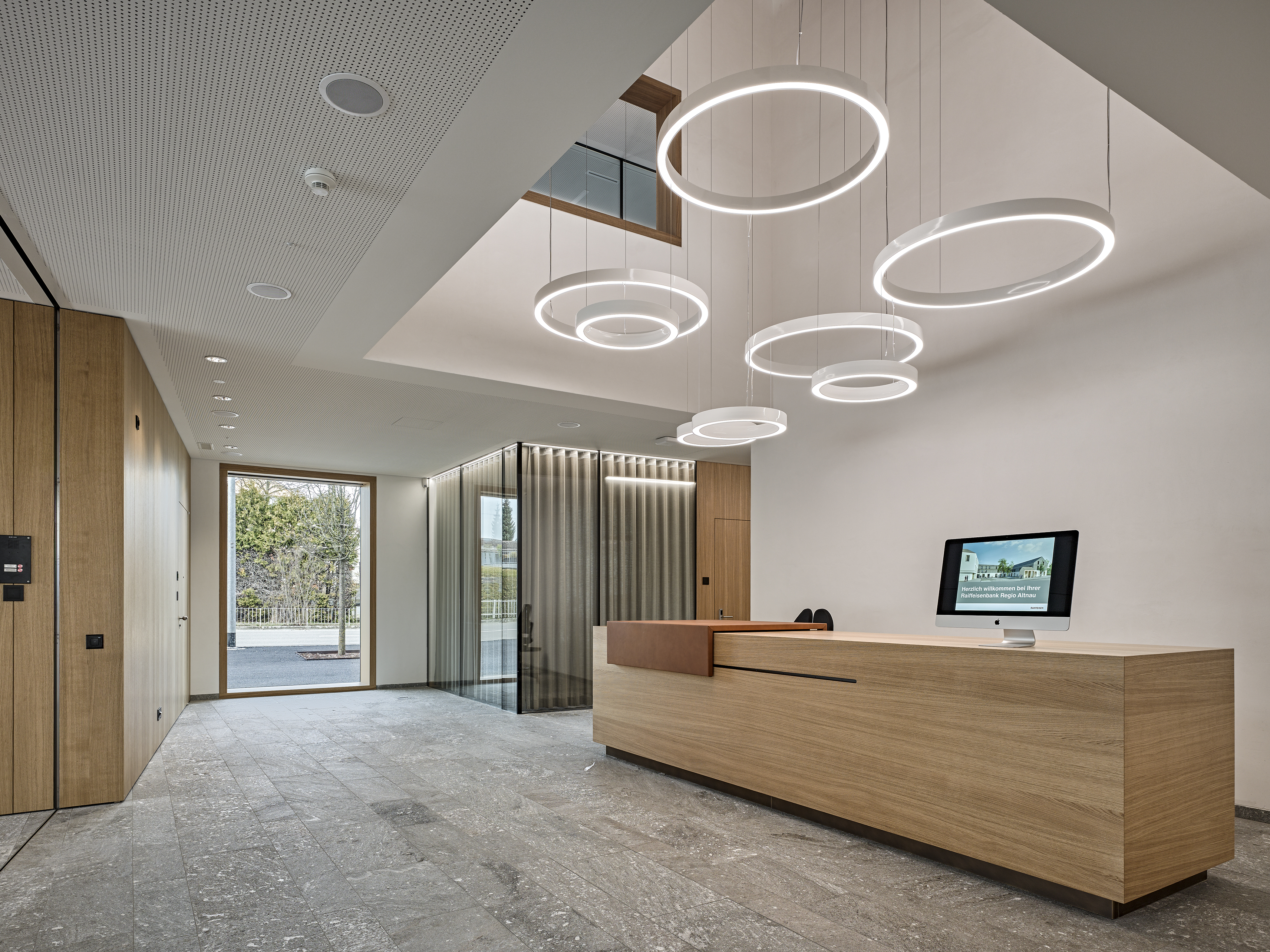 Altnau 新广场 | 地域风格与多功能空间的融合-13