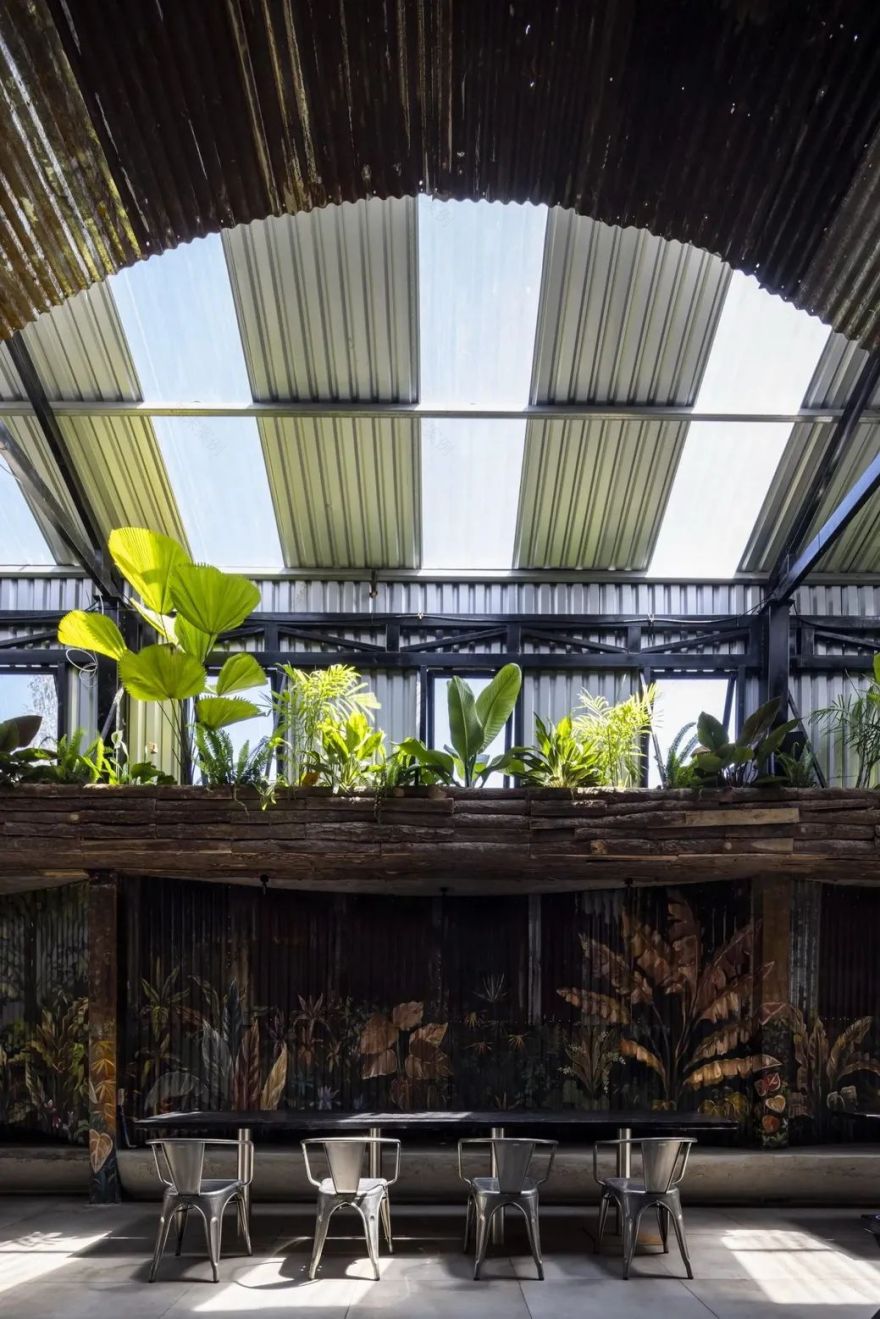 树与帘的摇曳:越南 MIX 餐厅丨The Bloom-54