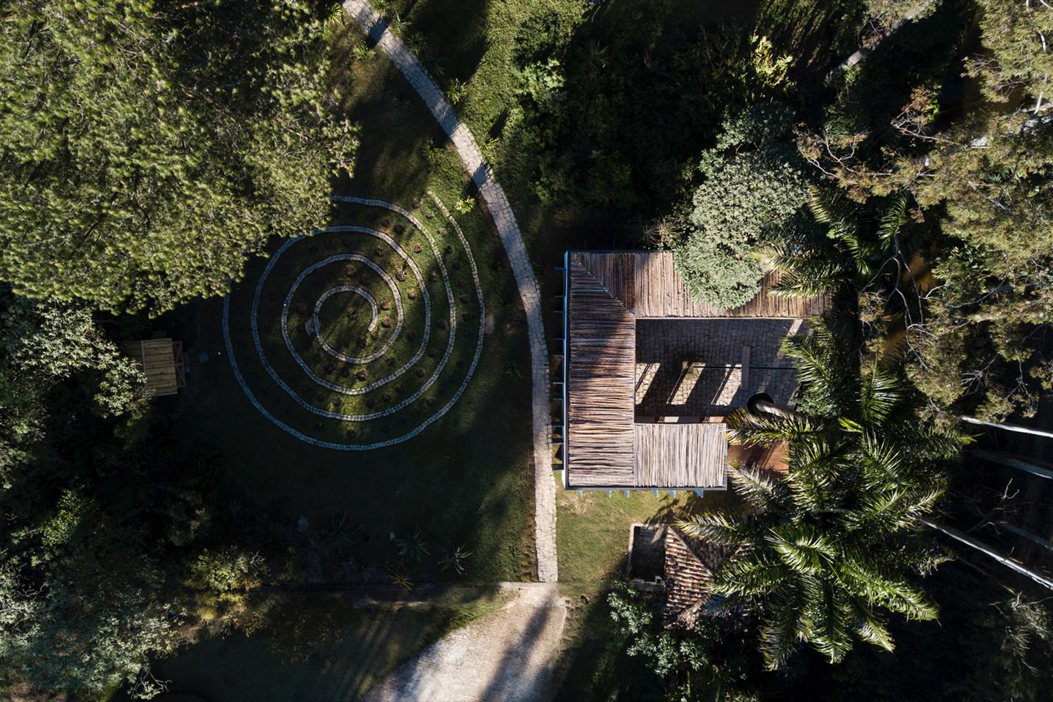 卡图萨巴艺术画廊-2