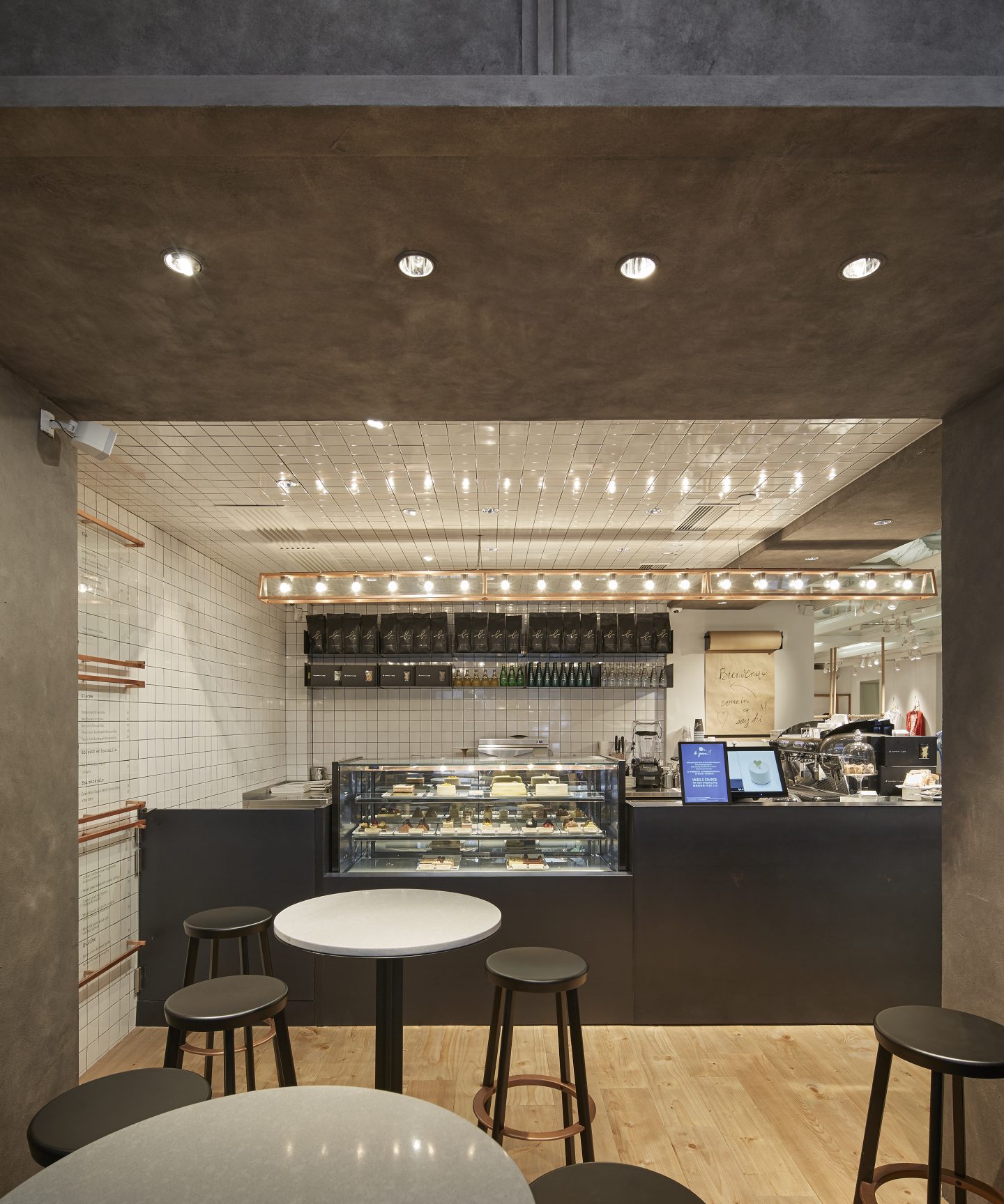 agnès b  Rue du Jour Hong Kong丨Suppose Design-2