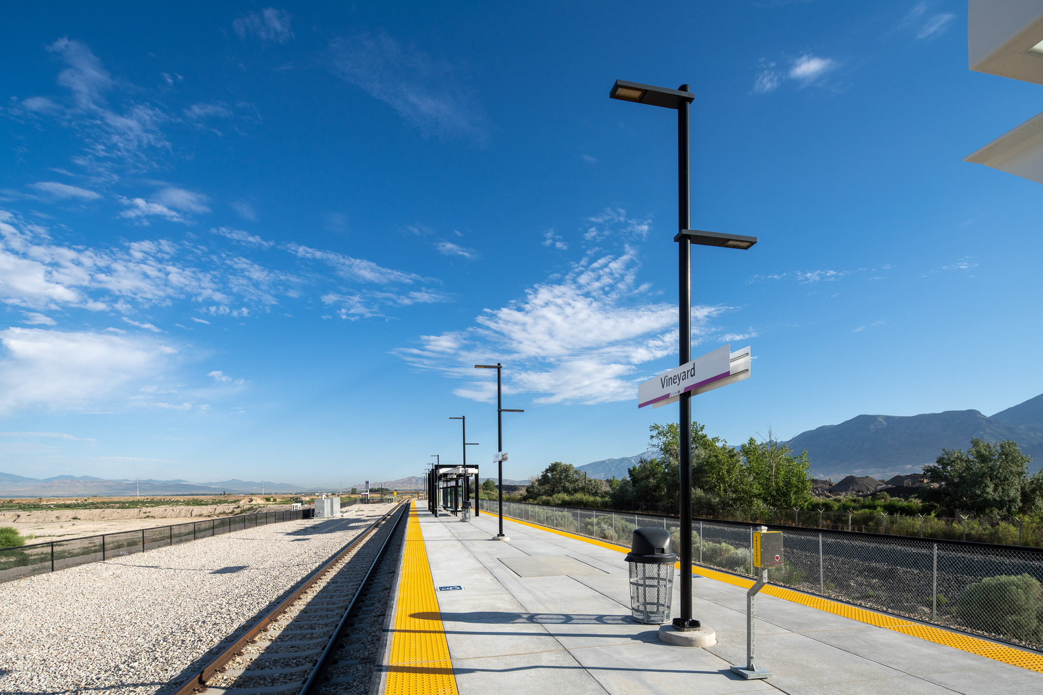 葡萄园通勤火车站-15