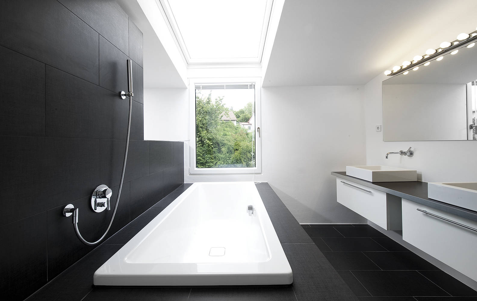 住宅空间（因SP可理解为space的缩写指代空间 ，结合HOUSE按常见理解组合成此译文，但具体需结合原文语境） 丨德国-25