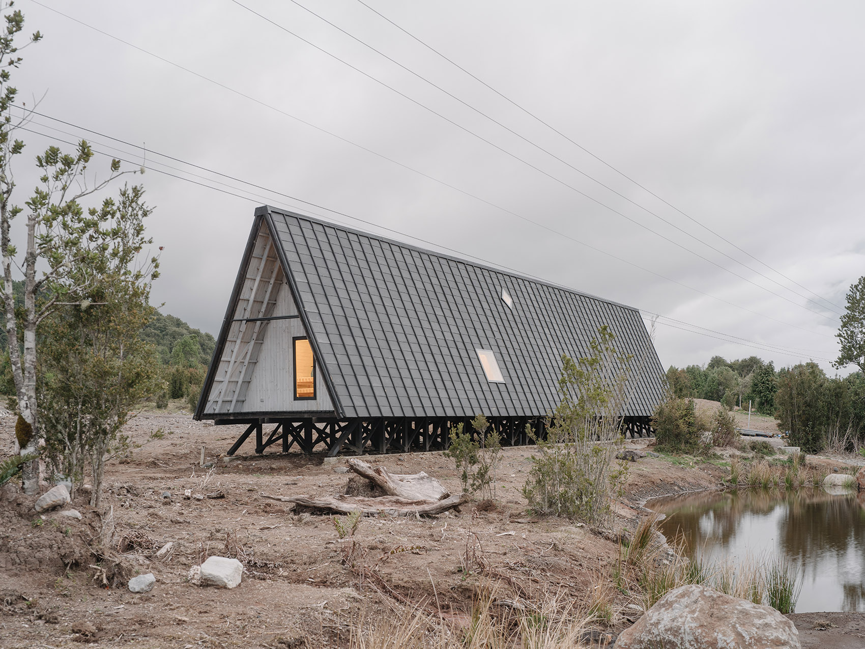 公园管理员 Aladino 的家丨智利丨Iván Bravo Architects-6