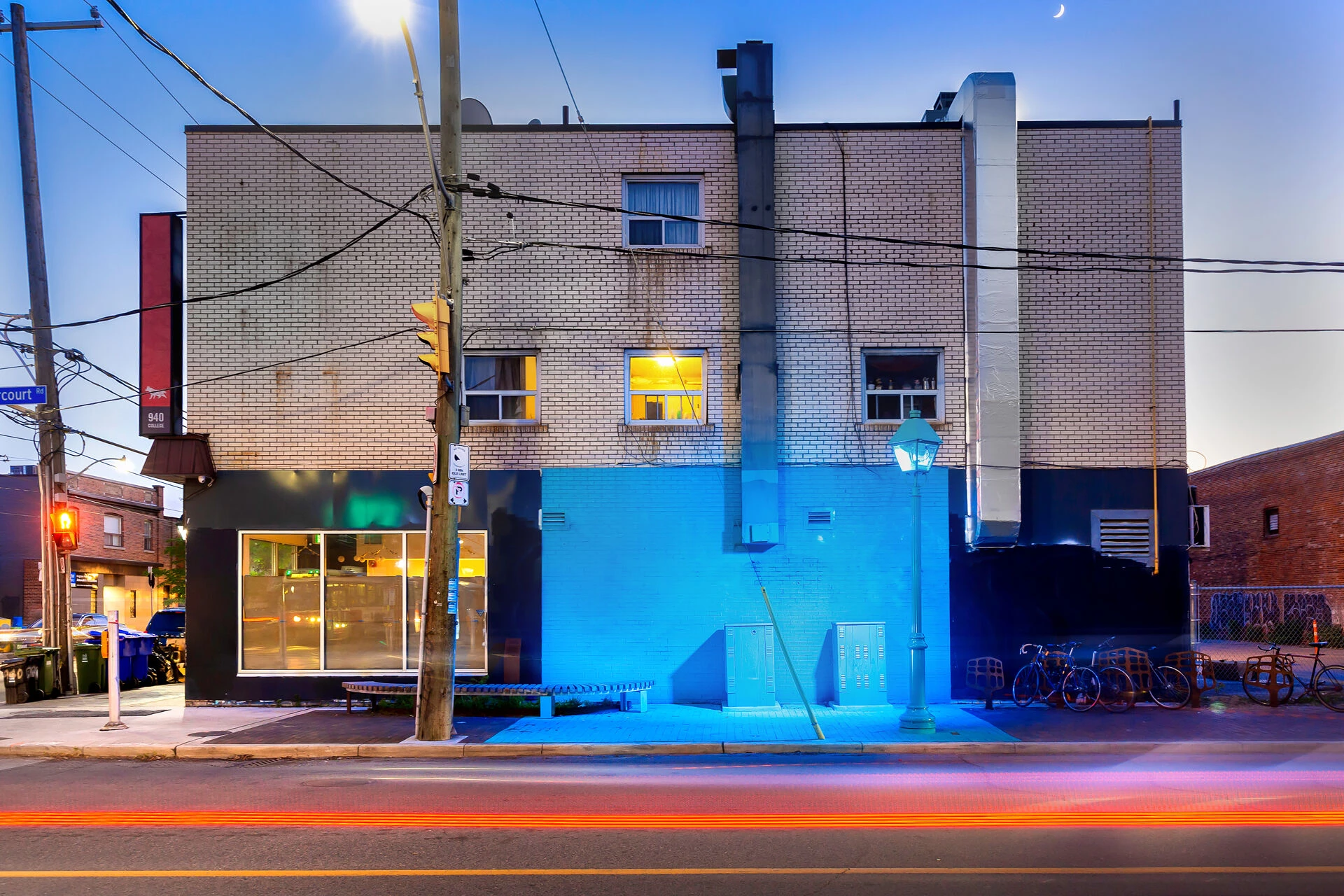 蓝色房间丨CanadaToronto丨uoai-13