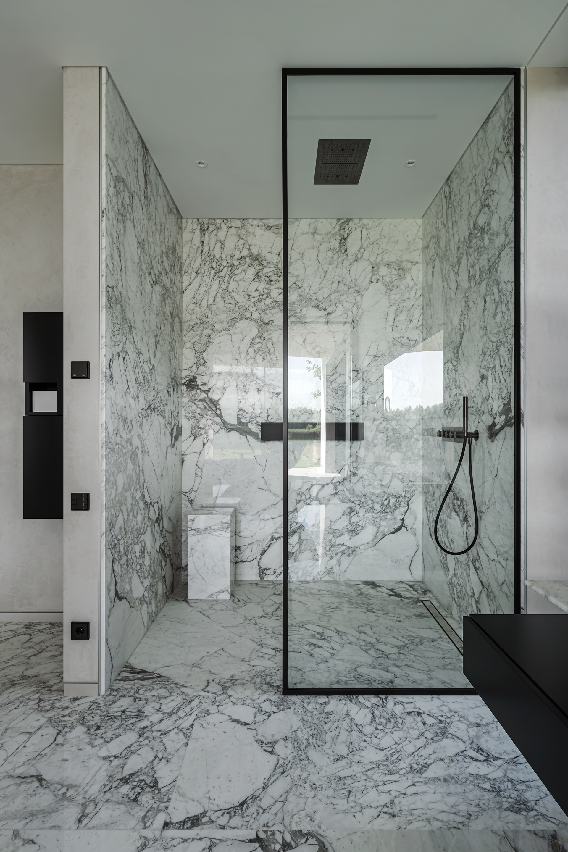 GG·宫殿（注：Palais常见释义为宫殿 ，GG无明确指代，可能是特定名称，保留原文） 丨无相关信息-37