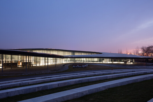 日本建筑师西泽立卫设计的济宁美术馆丨中国济宁-18