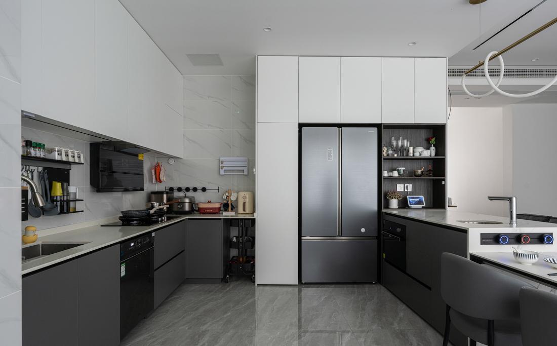 平层温馨现代极简风-49