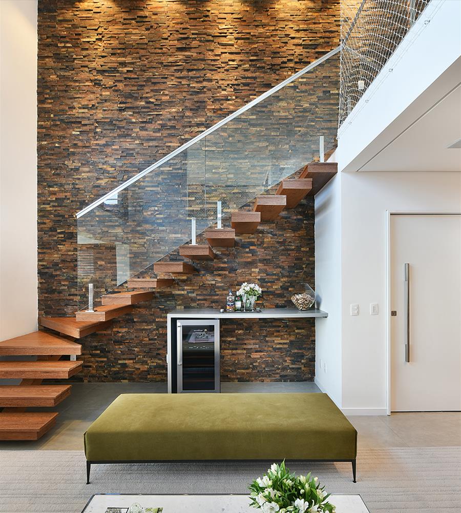 巴西 Cobertura CT 公寓 | 木质与玻璃的完美结合-5