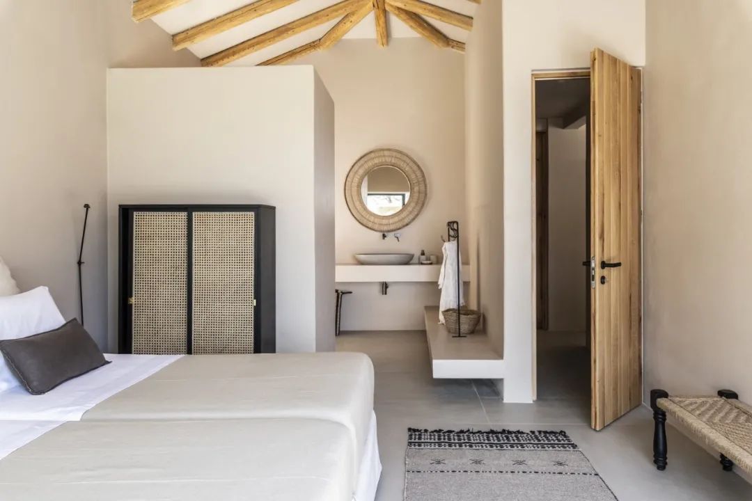 凯法利尼亚岛上的纯朴奢华 · Pera Perou 别墅群丨希腊丨Kleoniki Androni-25