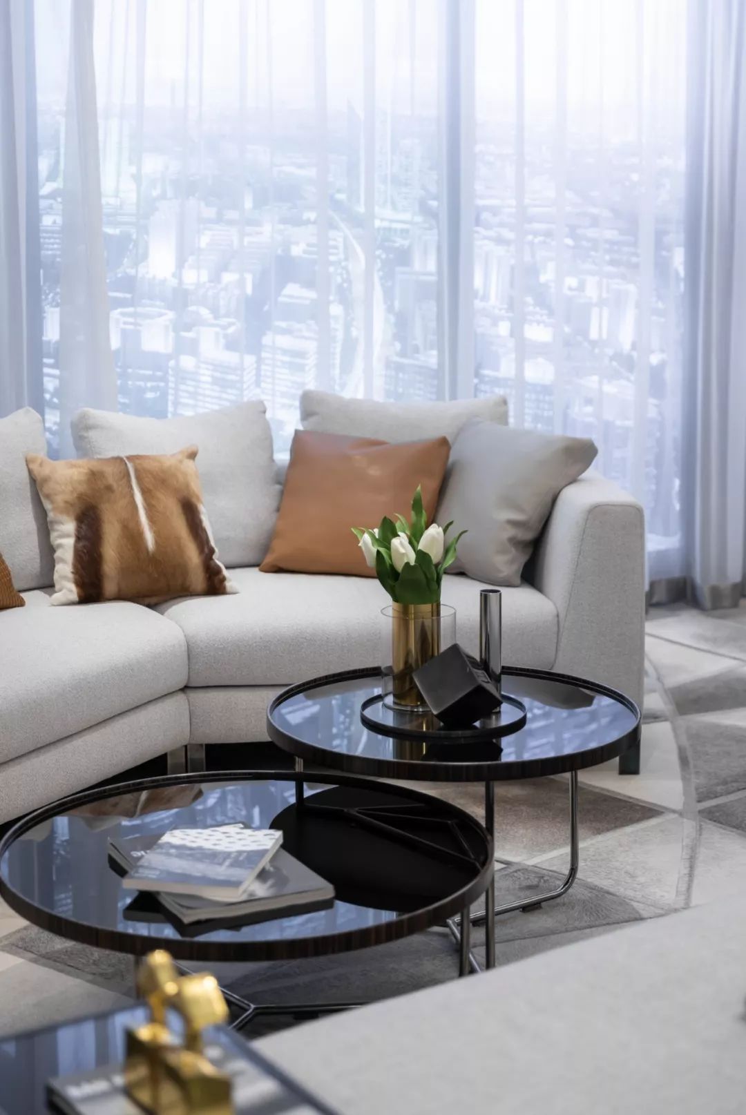 南京印长江样板房 | 艺术与空间的共鸣-11