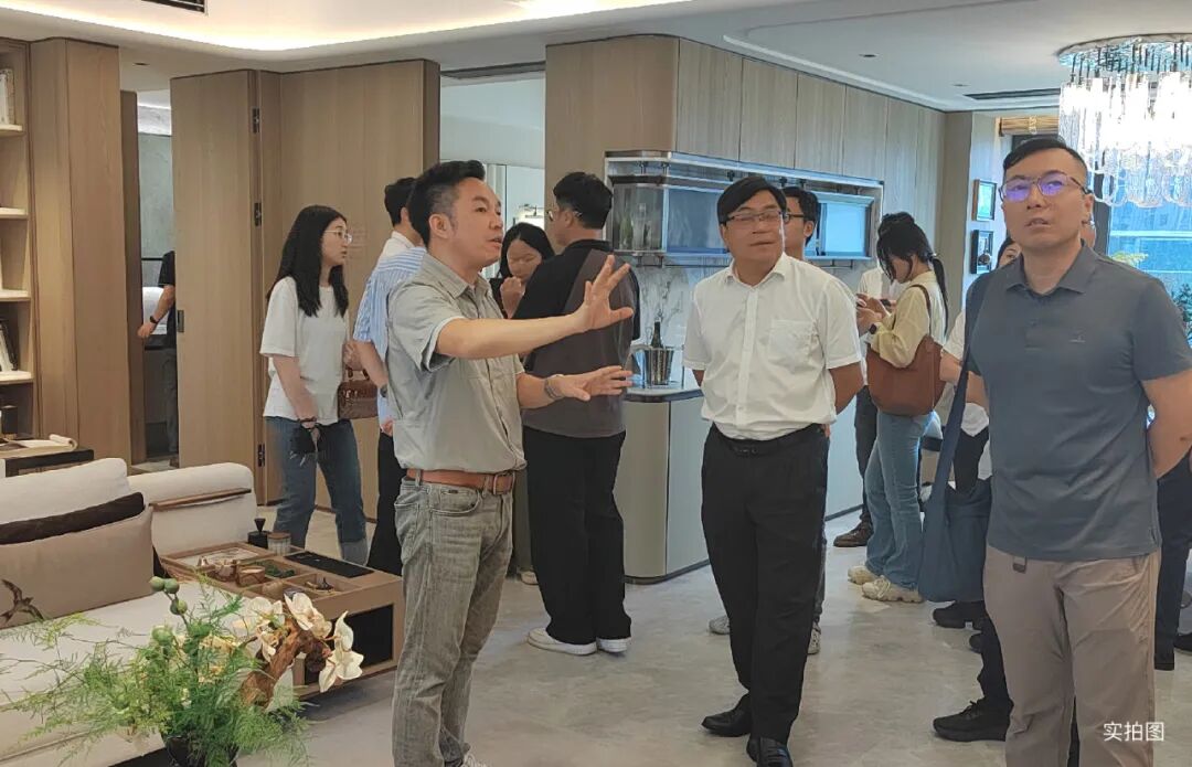 绿色低碳科技引领|万科世纪灯湖·瑧府成为佛山市住建局建筑领域节能宣传月观摩项目-12