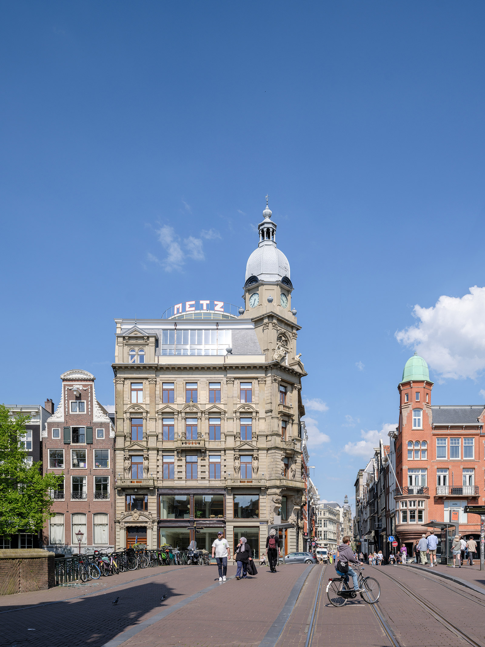 NIO欧洲旗舰店（阿姆斯特丹蔚来中心）丨荷兰阿姆斯特丹丨MVRDV-73