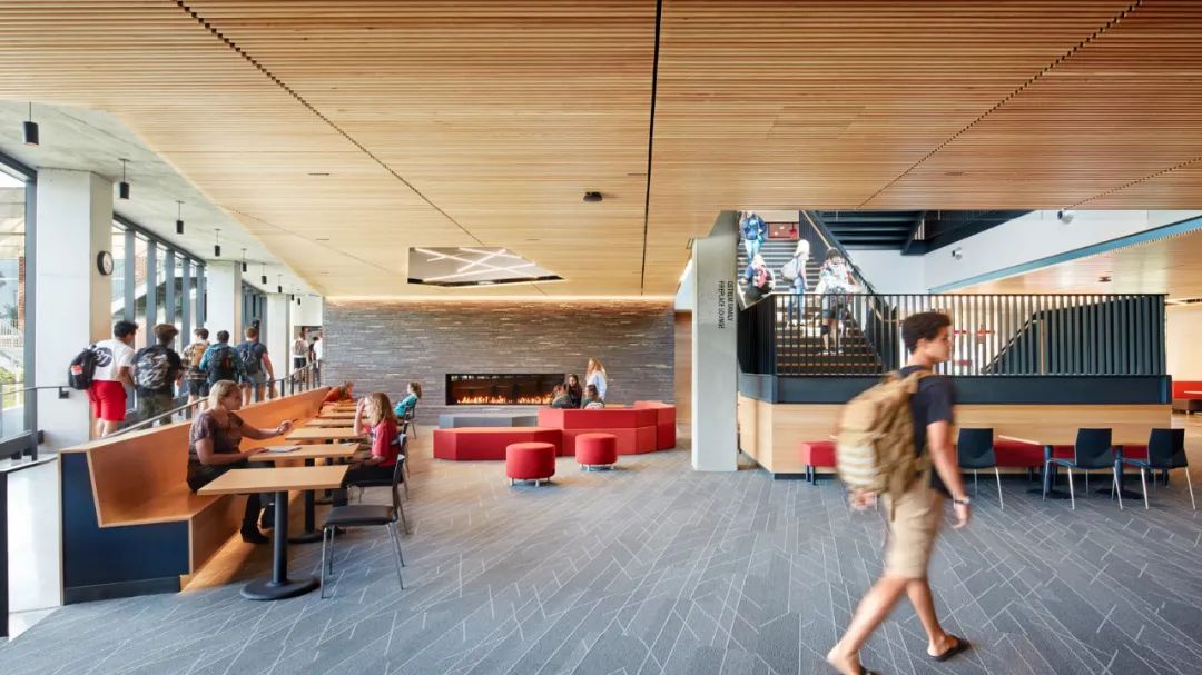 贝尔蒙特走读学校谷仓丨美国丨U tile,Inc-142