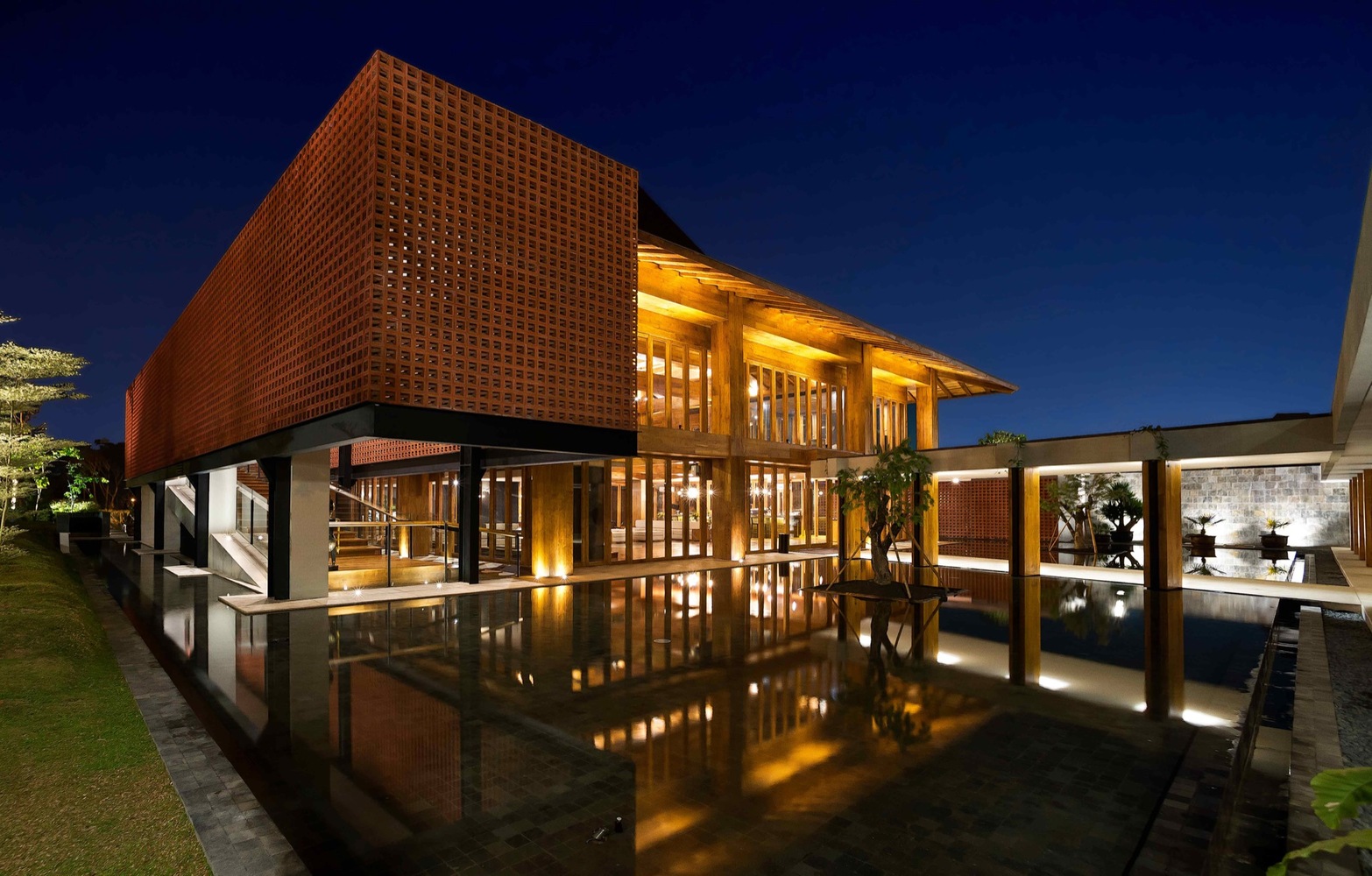 印尼马朗市山地慢跑风格酒店设计-30