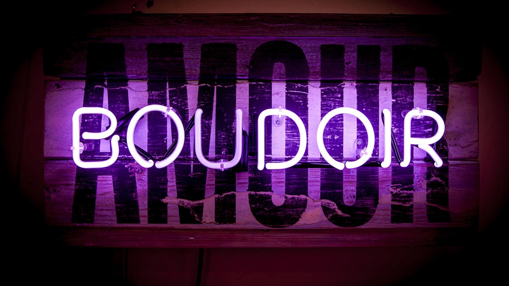 伦敦“上帝的垃圾场” | 霓虹灯的迷幻世界-21