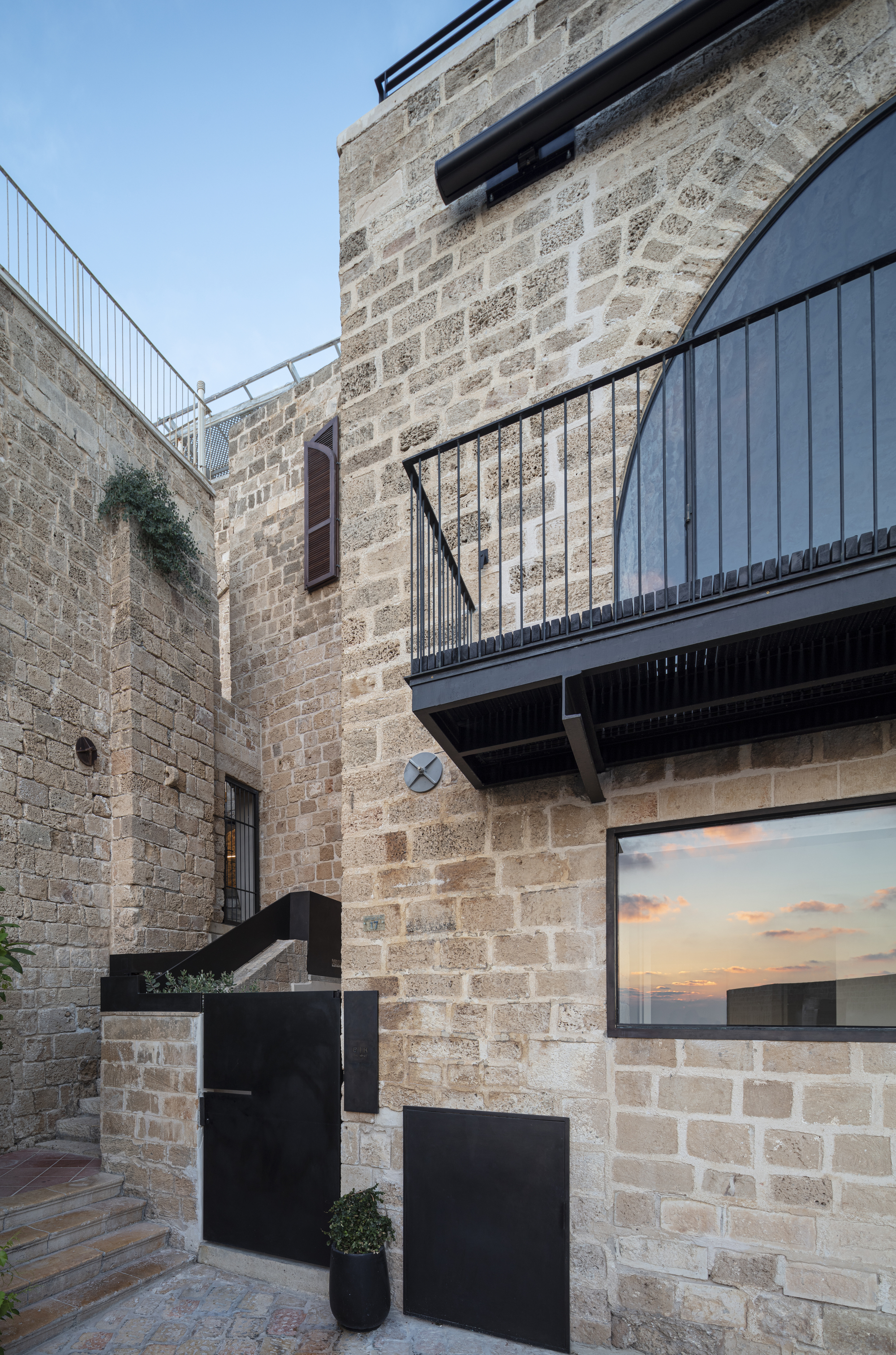 Old Jaffa House 4 / Pitsou Kedem Architects-76