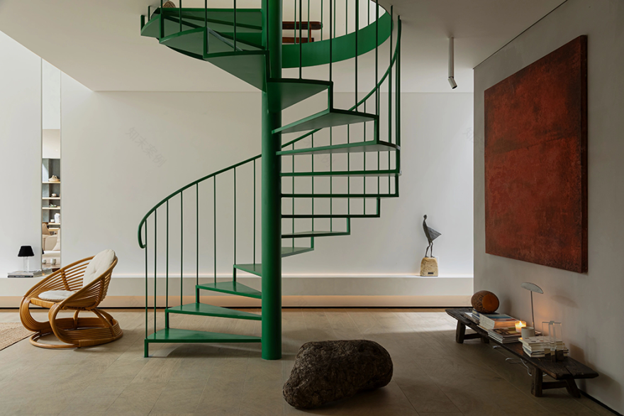 私宅丨400㎡诗意别墅:纯净如简,自然而然_20251021-67