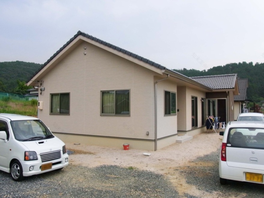 平屋建て和風モダン住宅の新築外構-30