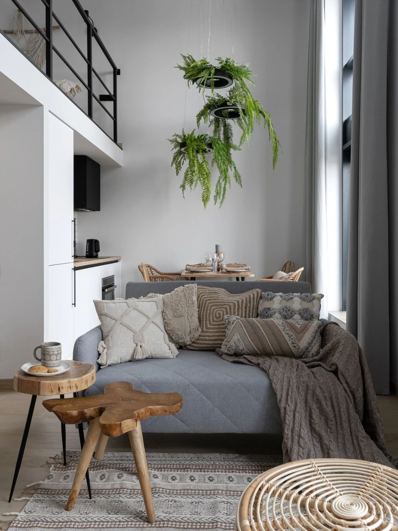 35㎡带露台的复式小宅设计-0