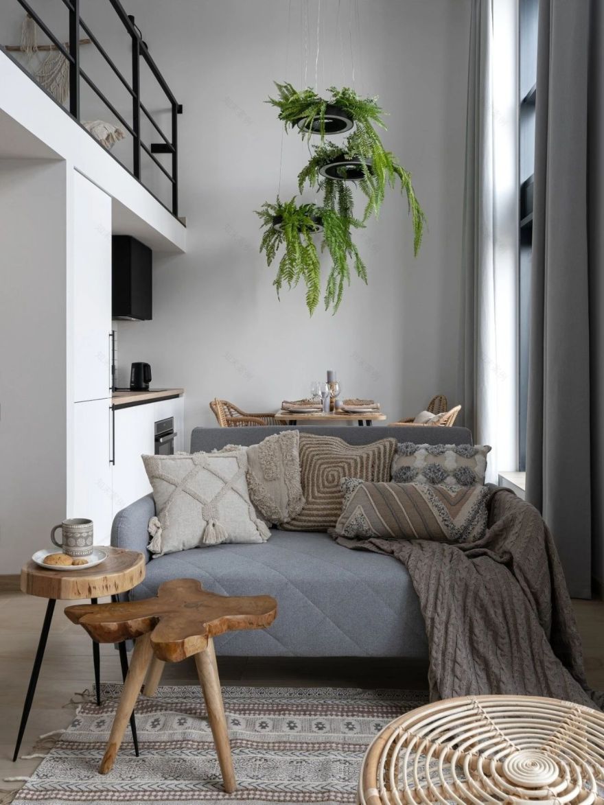 35㎡带露台的复式小宅设计-0