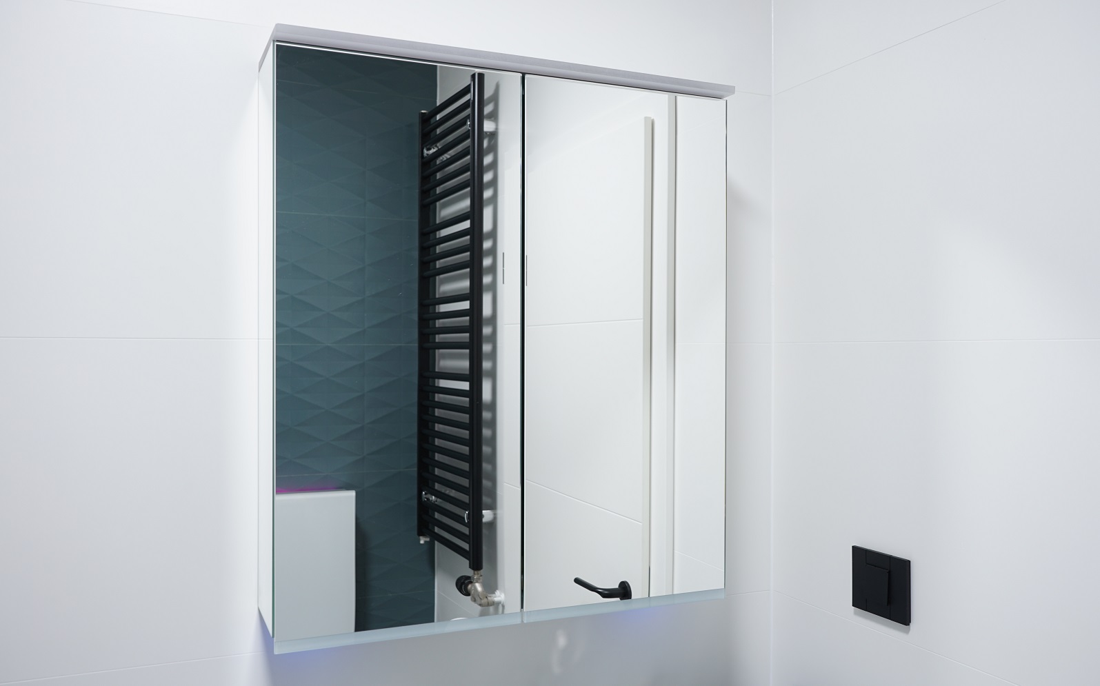 4m²卫生间改造至无限舒适空间-23