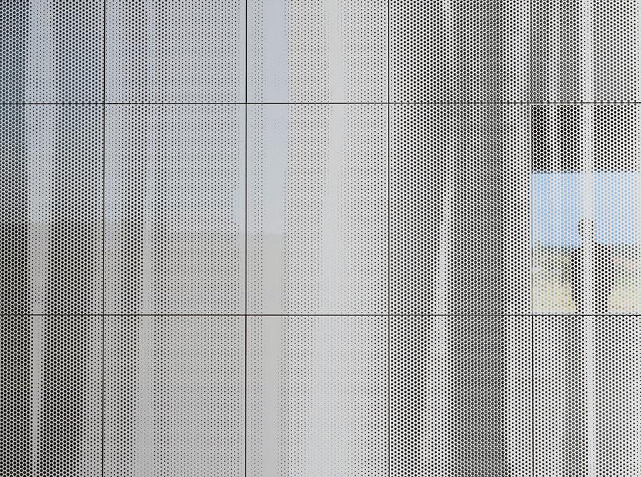 荷兰 Zaanstad 文化中心 | 融入乡村风格的创新设计-3