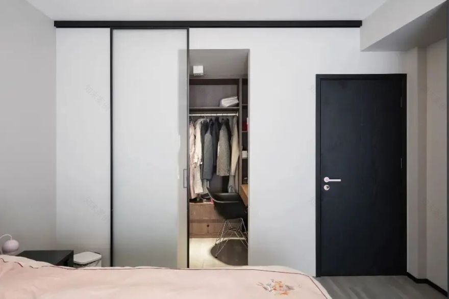 珠海100㎡极简三居,11万全包,黑白灰的魔力,装出高级感-39