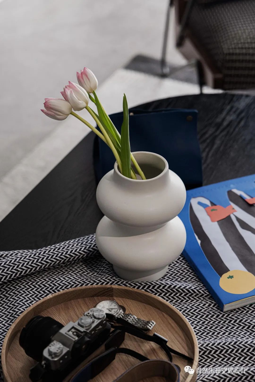 五彩斑斓的黑·复式住宅设计丨自然生长空间设计-18