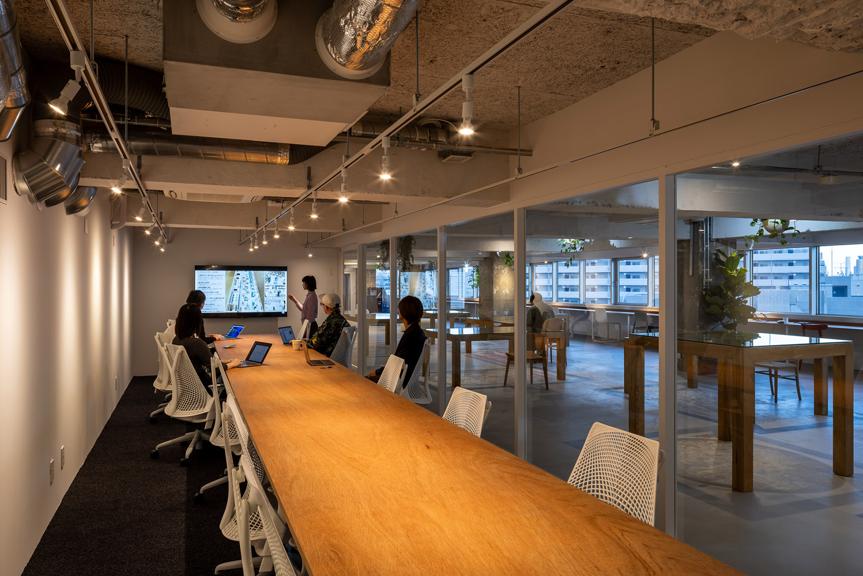 以地球为中心的设计实验室丨日本东京丨保坂猛建筑都市设计事务所-45