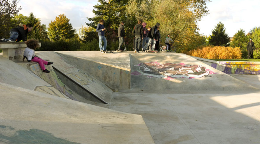 Lyon Meadows 公园 · 英式园林的现代复兴-45