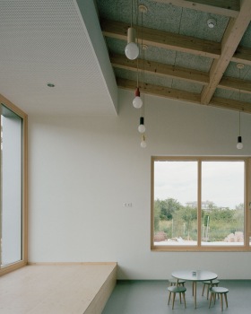山丘上的“儿童林地”丨匈牙利布达佩斯丨Archikon Architects