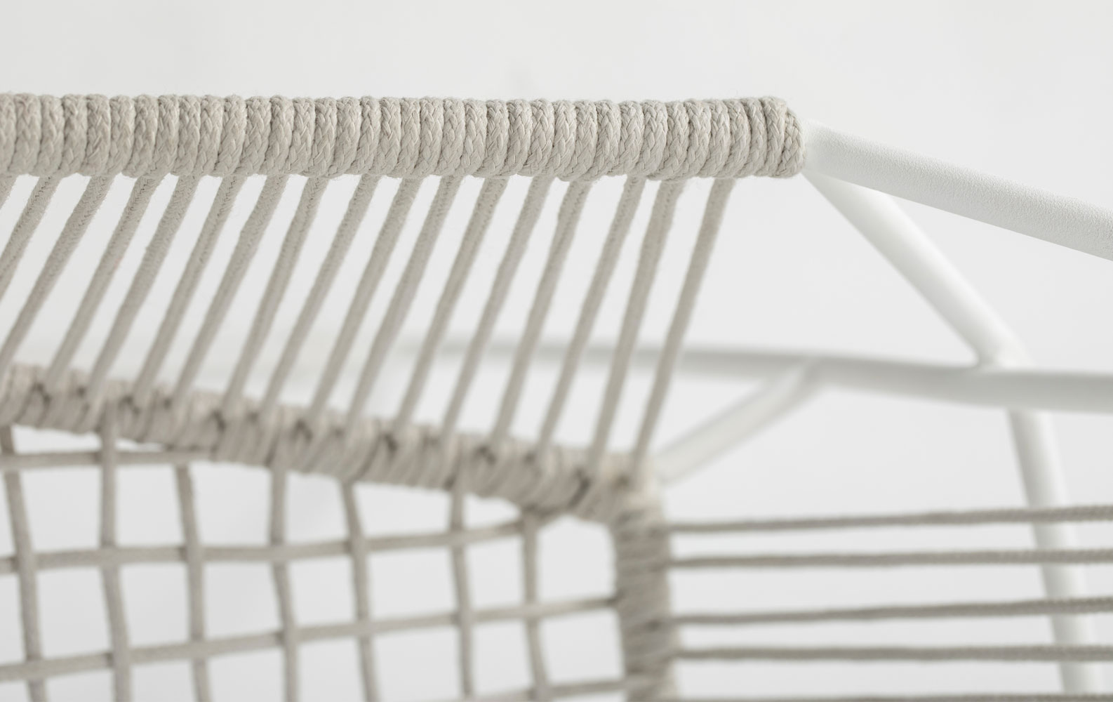 桑杜尔（注：通常为人名或地名等特定名称，根据实际语境可能会有所不同） -8