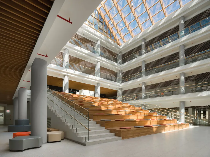 新西伯利亚公立学校丨俄罗斯新西伯利亚丨Brusnika Company,SVESMI-45