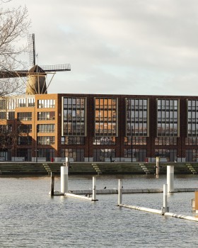Wantijhof Dordrecht 建筑综合体丨荷兰多德雷赫特丨Studio AAAN