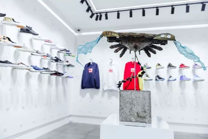 魔都新潮牌店盘点 | Supreme、INVINCIBLE 等品牌齐聚上海-131