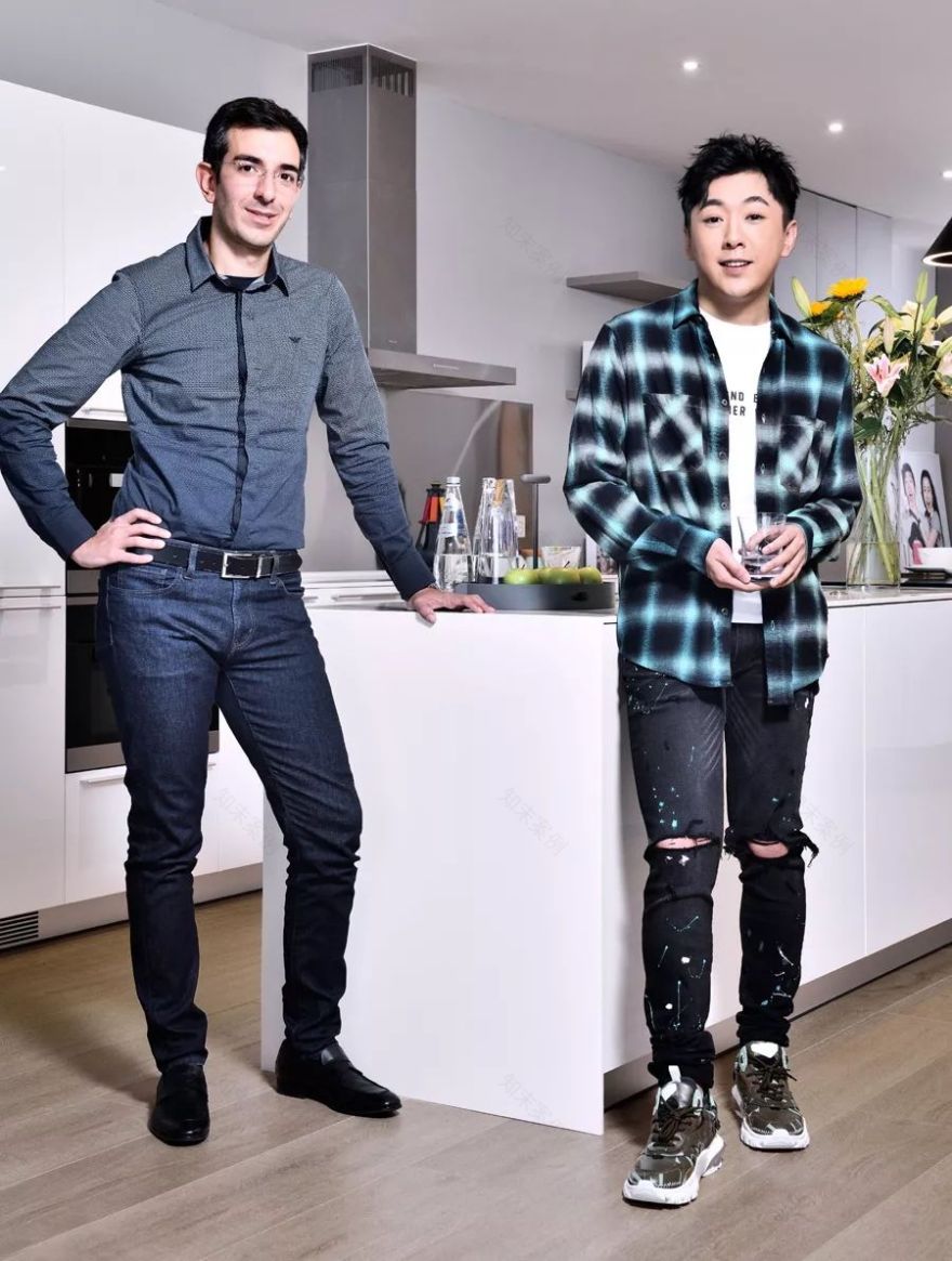 140㎡简约个性住宅,隐藏在城中森林里的“游戏室” Mario Ferrarello-5