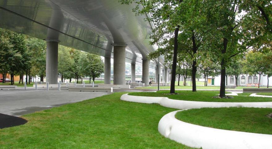 Bruparken 高架桥下运动空间景观-12